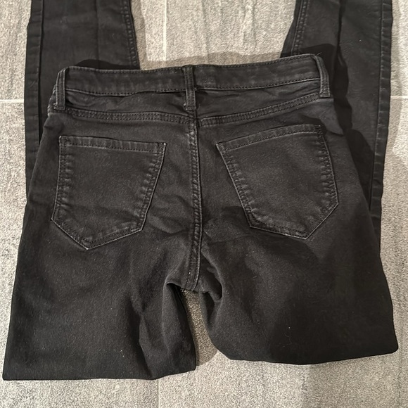 Little girl skinny jeans black size 9-10 from H&M - Picture 4 of 4